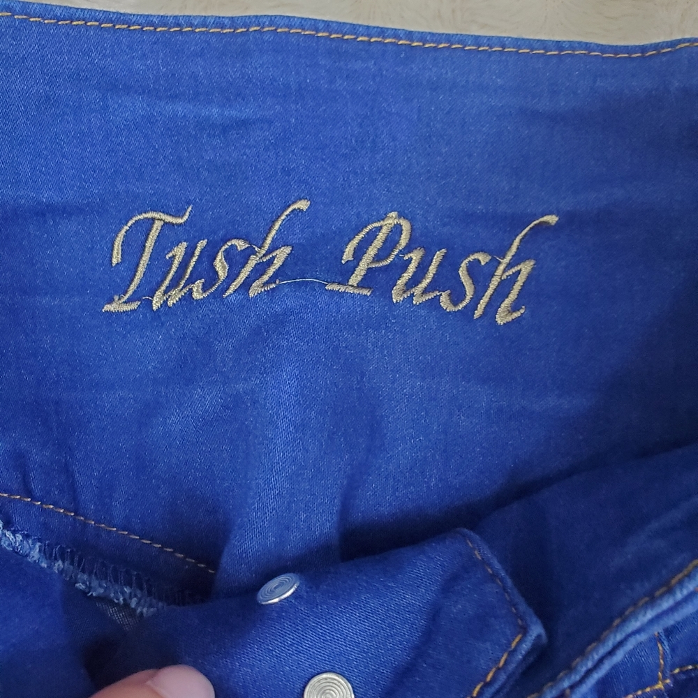 TUSH PUSH~BLUE 4 BUTTON HIGH-RISE JEGGINGS WITH TEXTURED ACCENTS! - Picture 5 of 16